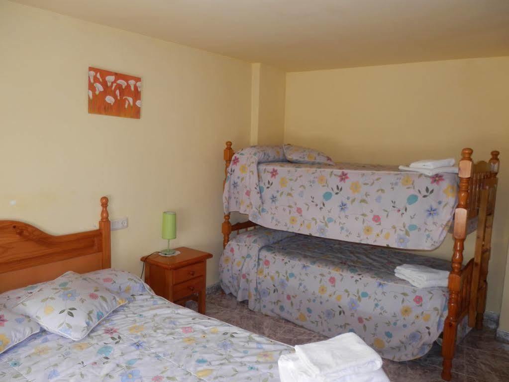 Hostal El Portalico Linares de Mora Exterior foto